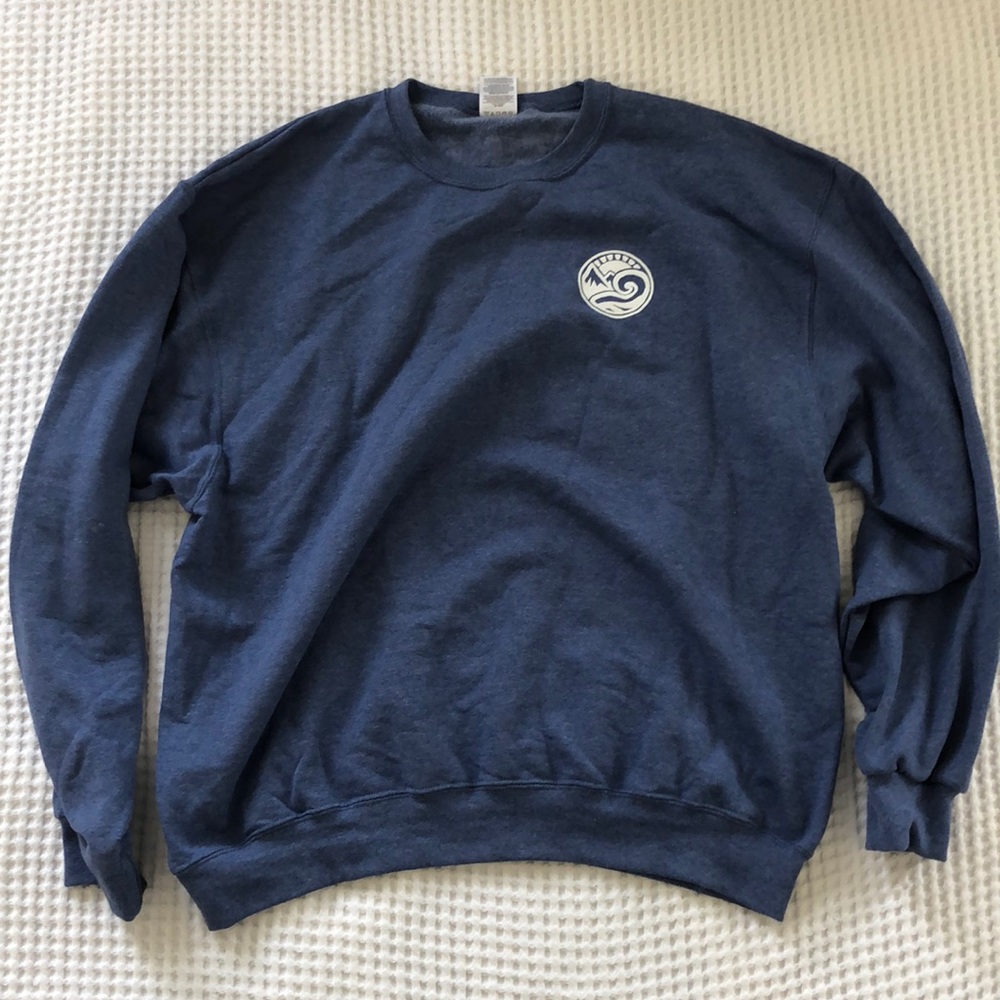 Happy Earth Apparel crew fleece sweatshirt